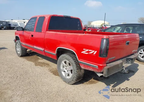 1996 GMC Sierra K1500 z USA, uszkodzony, nr VIN 1GTEK19R1TE522800